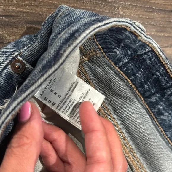 American Eagle Outfitters Blue Distressed Jean Shorts - Picture 5 of 8